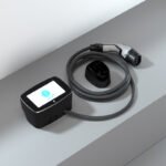 WALLBOX Borne de recharge Commander 2 - 1,4 à 22kW - Câble attaché 7m - Image 6